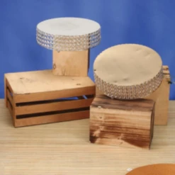 4.75”H X 13.75”D ROUND METAL CAKE STAND W/ CRYSTALS