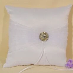 IVORY RHINESTONE CHARM RING PILLOW